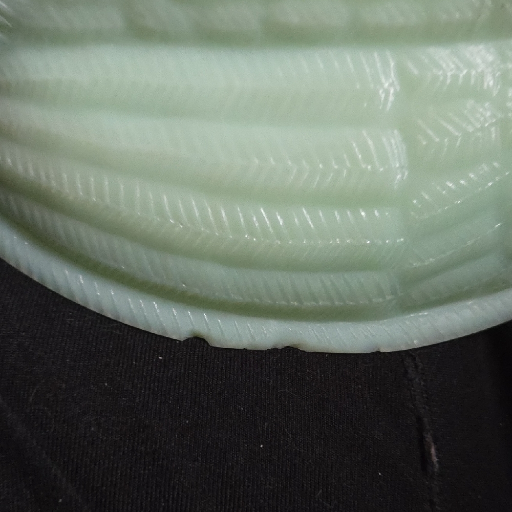 Mint Green Hen on Nest Dish Jadeit - Picture 10 of 15